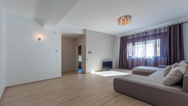 Banu Manta, Primaria sector 1, 156mp firma+ locuinta